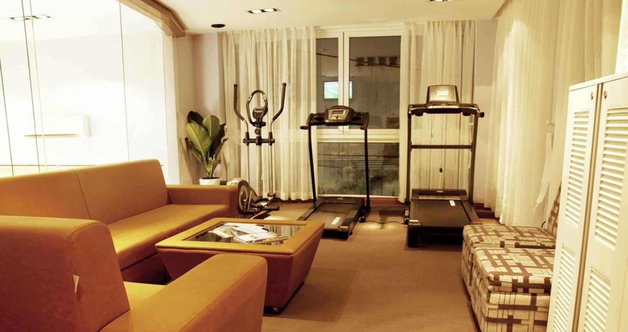Angela Boutique Serviced Residence Ho Chi Minh-stad Buitenkant foto